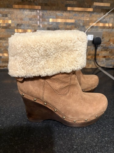 Ugg ankle wedge boots - ankle,