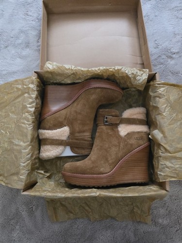 Ugg wedge boots tan suede - wedge,