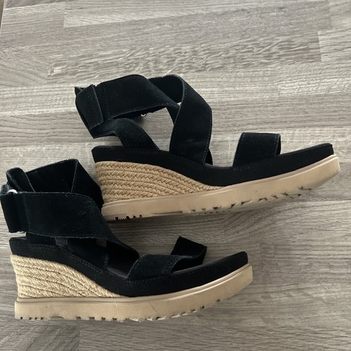 Ugg black leana - black, suede