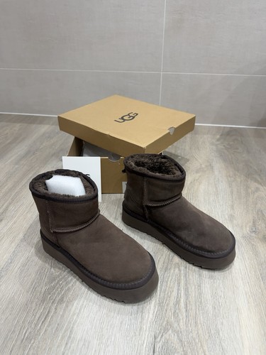 Ugg classic ultra - ugg, mini