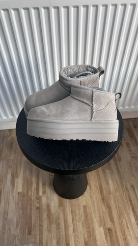 Ugg platform boots - ugg,